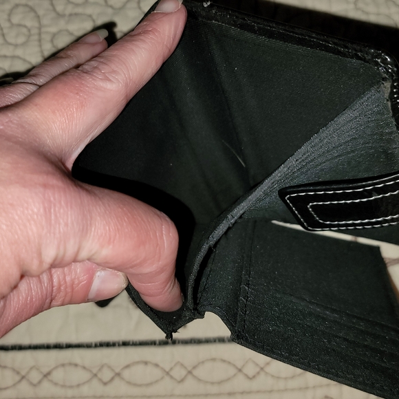 Small hand fossil wallet - Picture 2 of 5